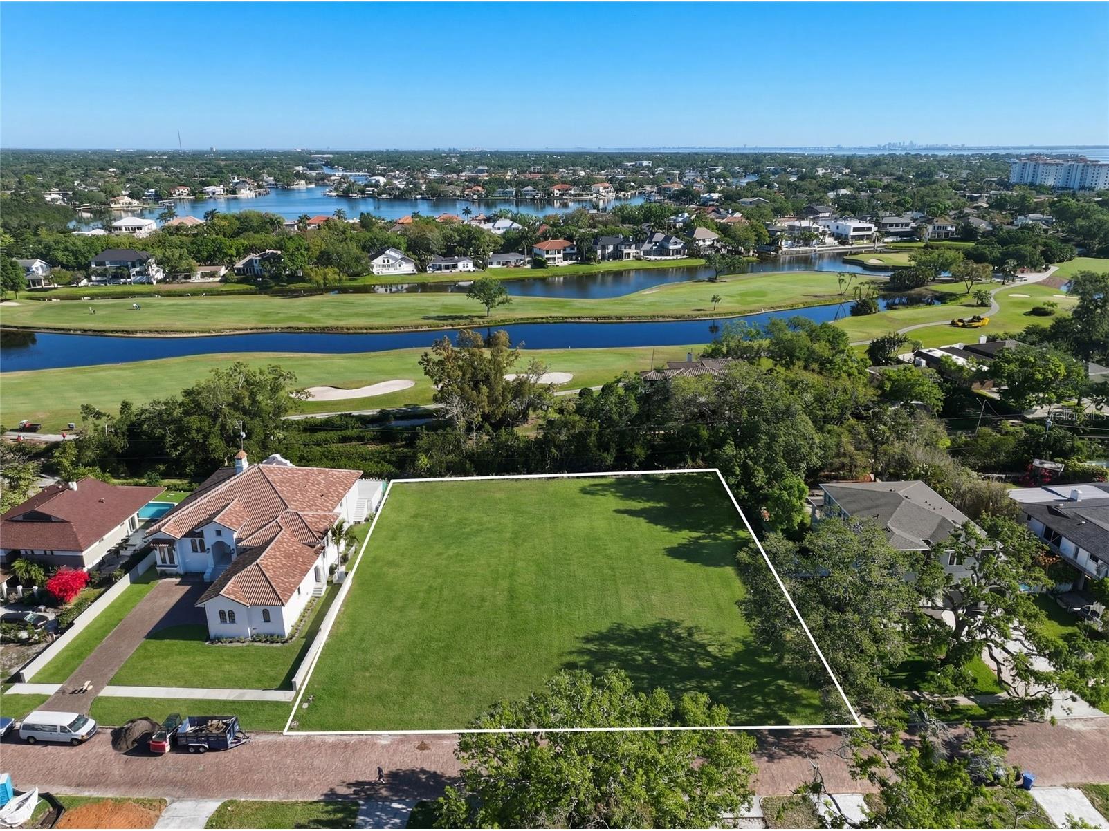 300 Rafael Boulevard NE Saint Petersburg FL 33704 TB8489962 image5