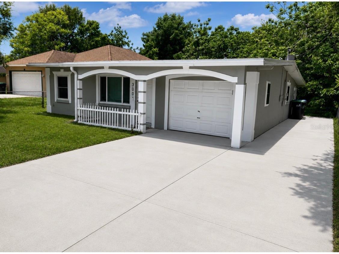 300 S Buena Vista Avenue Orlando FL 32835 TB8521063 image1