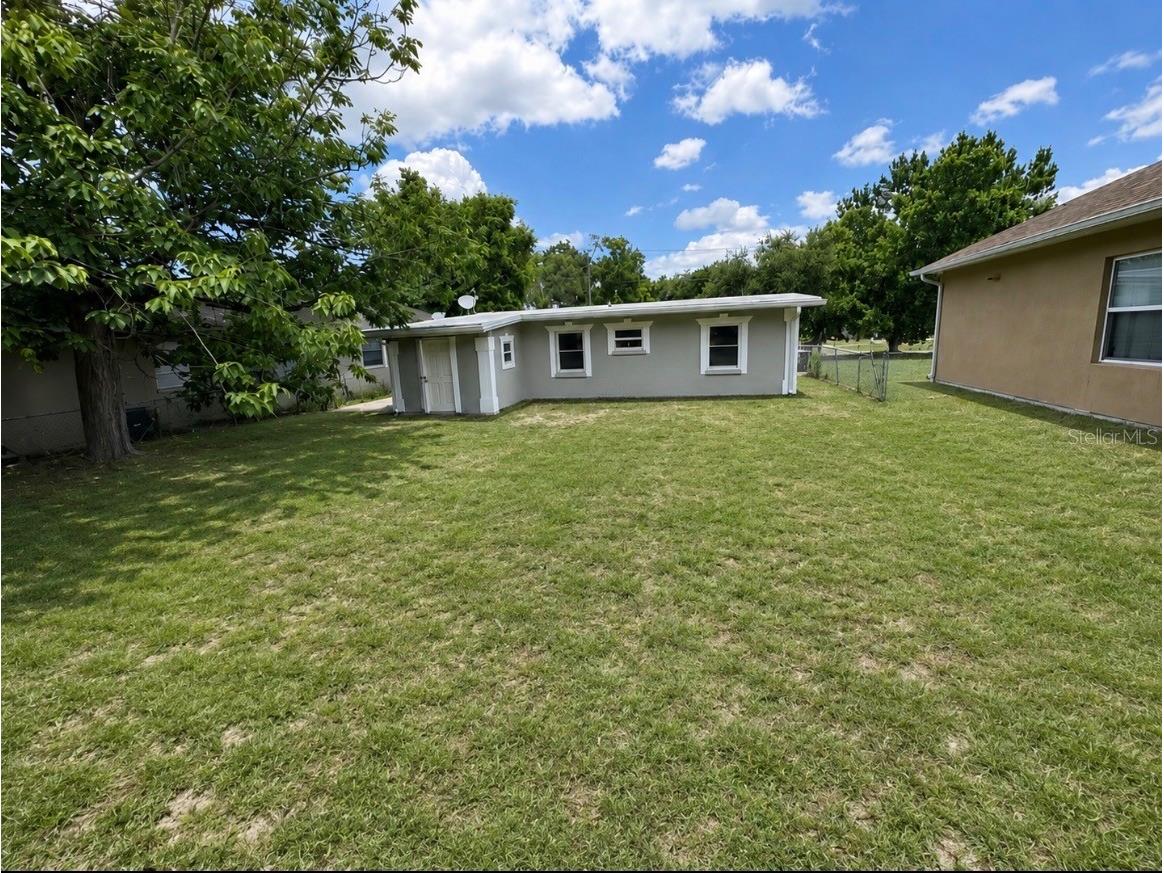 300 S Buena Vista Avenue Orlando FL 32835 TB8521063 image10