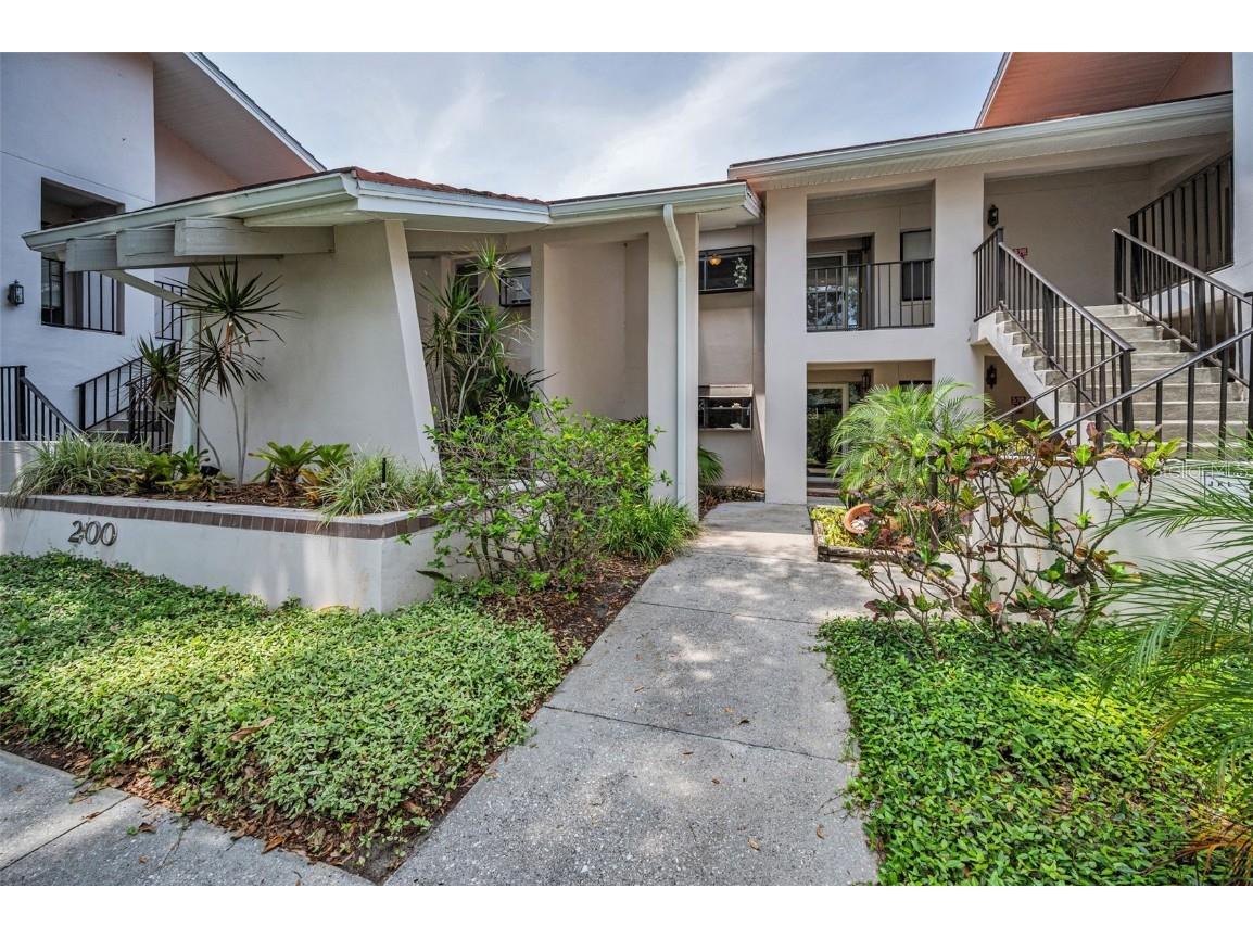 300 S Florida Avenue #200J Tarpon Springs FL 34689 TB8384604 image4