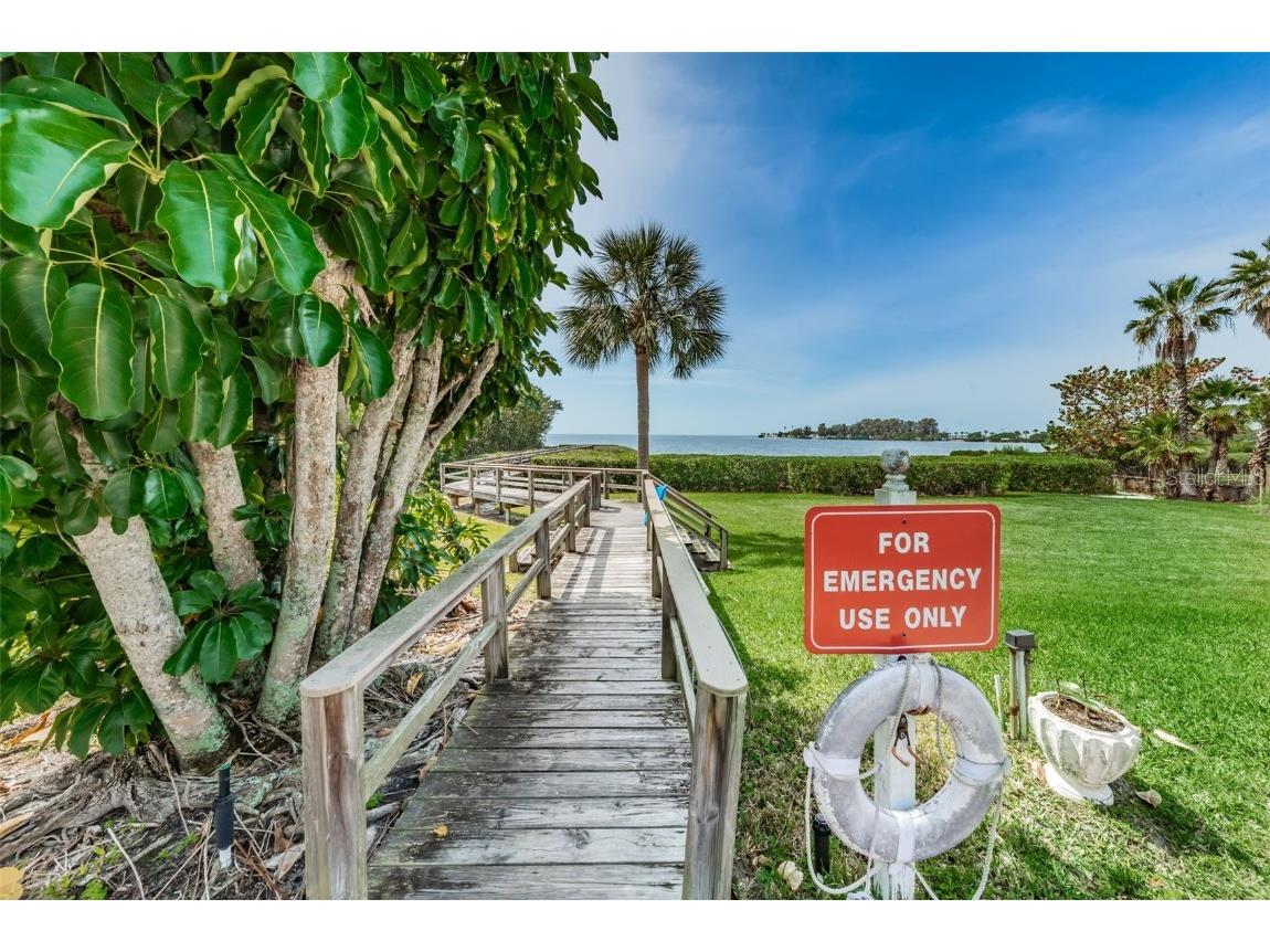 300 S Florida Avenue #200J Tarpon Springs FL 34689 TB8384604 image58