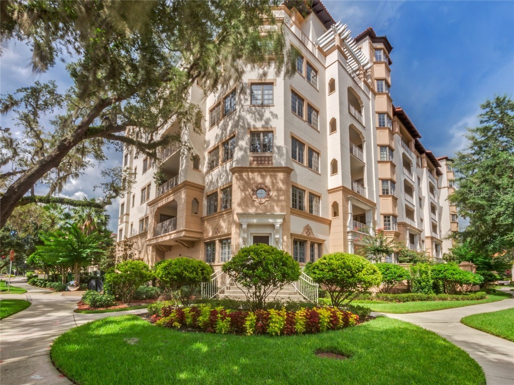 300 S Interlachen Avenue #601 Winter Park FL 32789 O6158201 image1