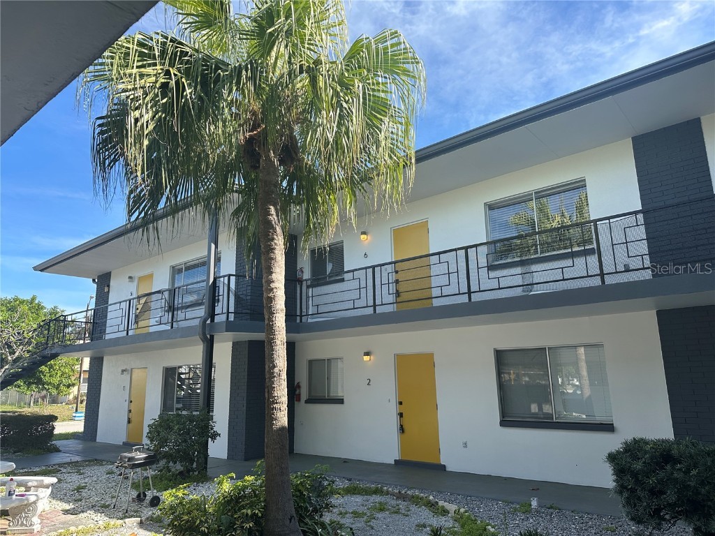 300 S Nimbus Avenue #2 Clearwater FL 33765 P4929529 image1