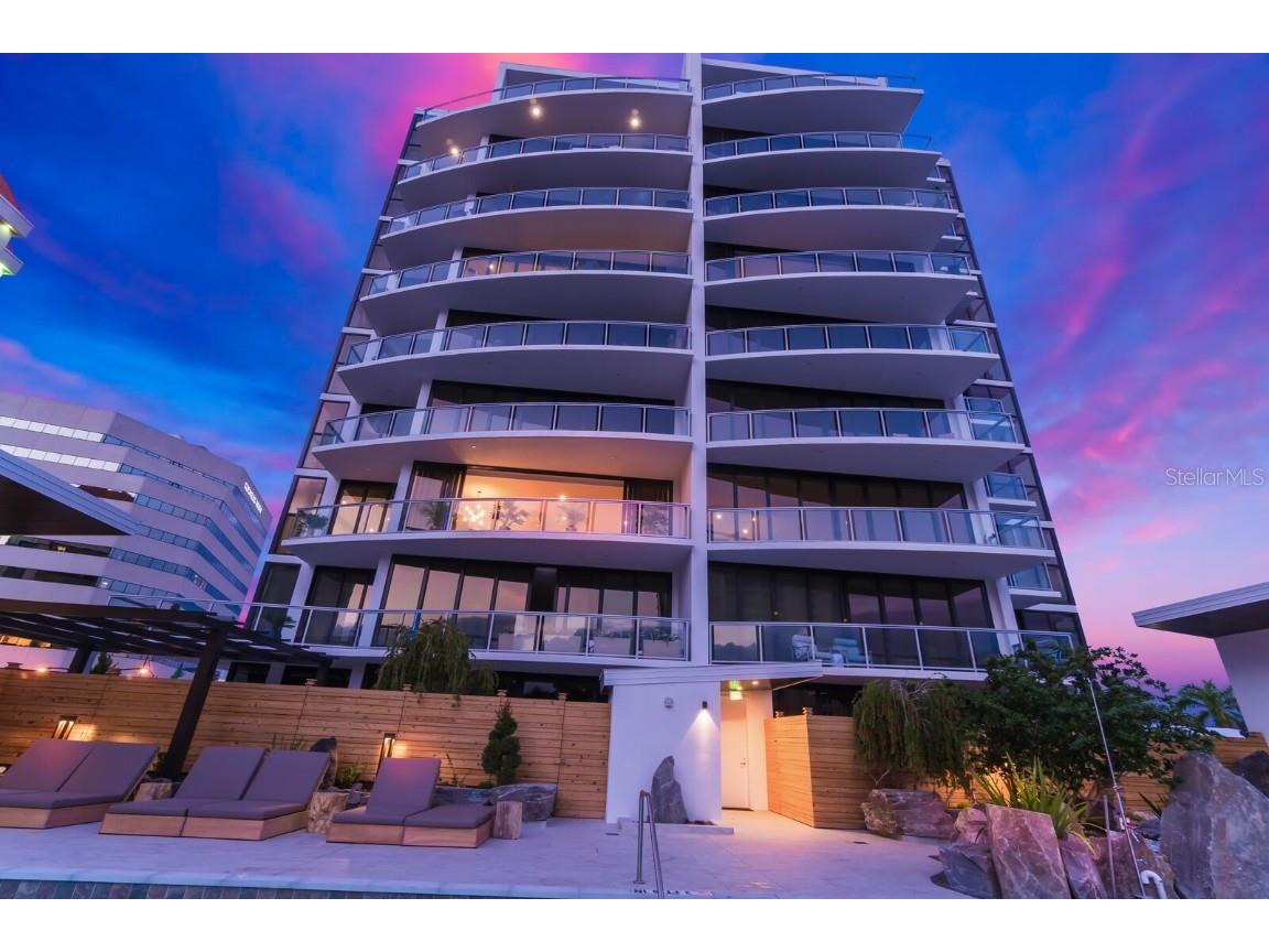 300 S Pineapple Avenue #302 Sarasota FL 34236 A4599925 image1