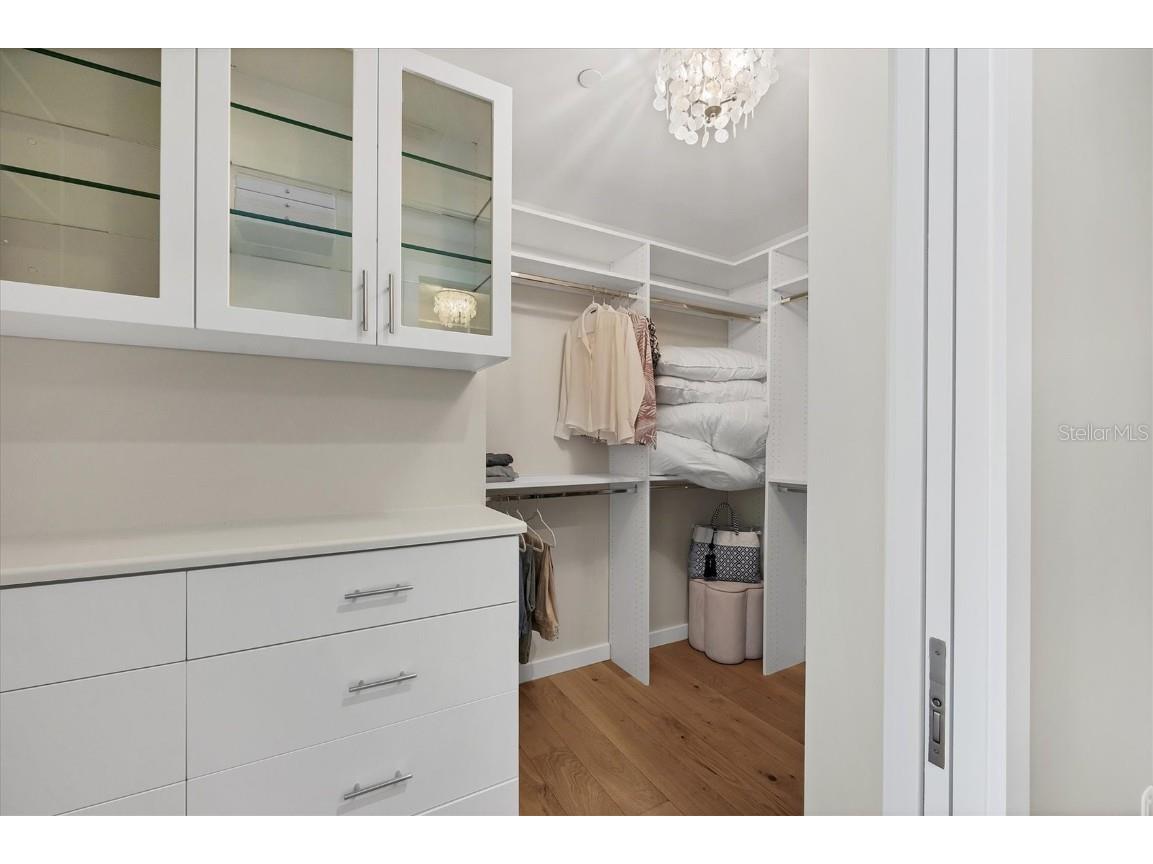 300 S Pineapple Avenue #302 Sarasota FL 34236 A4665439 image22