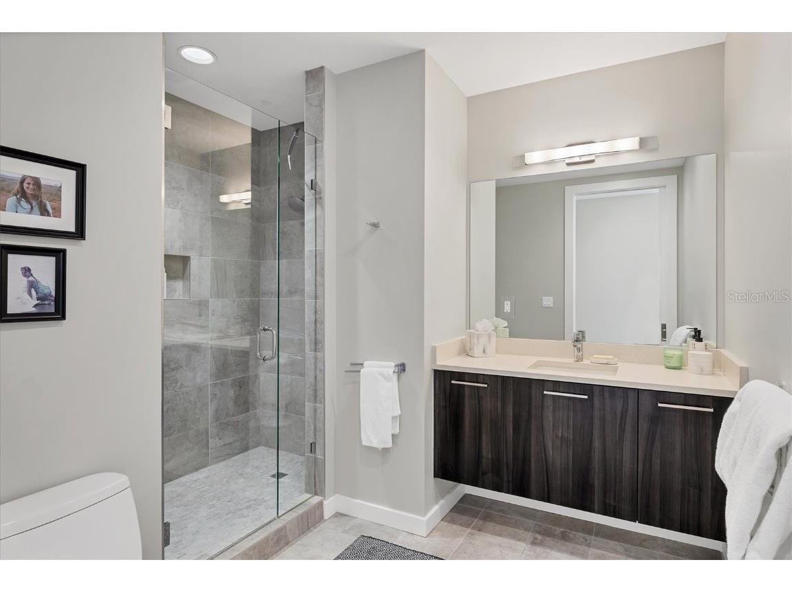 300 S Pineapple Avenue #302 Sarasota FL 34236 A4665439 image31