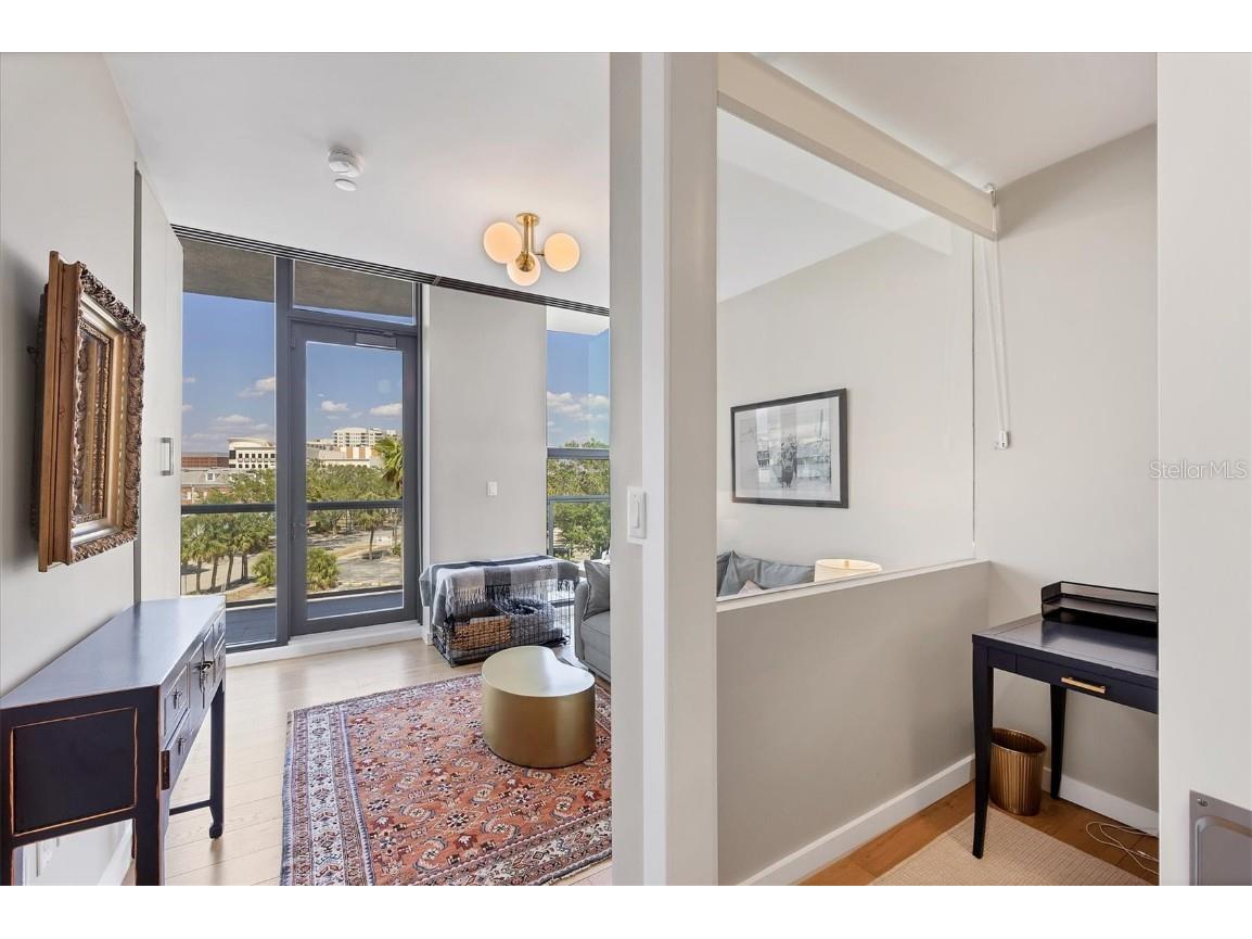 300 S Pineapple Avenue #302 Sarasota FL 34236 A4665439 image35