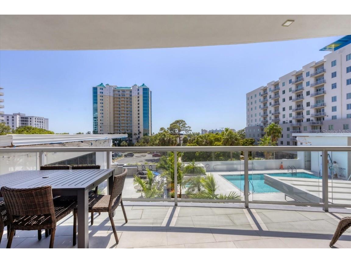 300 S Pineapple Avenue #302 Sarasota FL 34236 A4665439 image40
