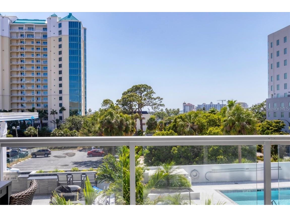 300 S Pineapple Avenue #302 Sarasota FL 34236 A4665439 image42