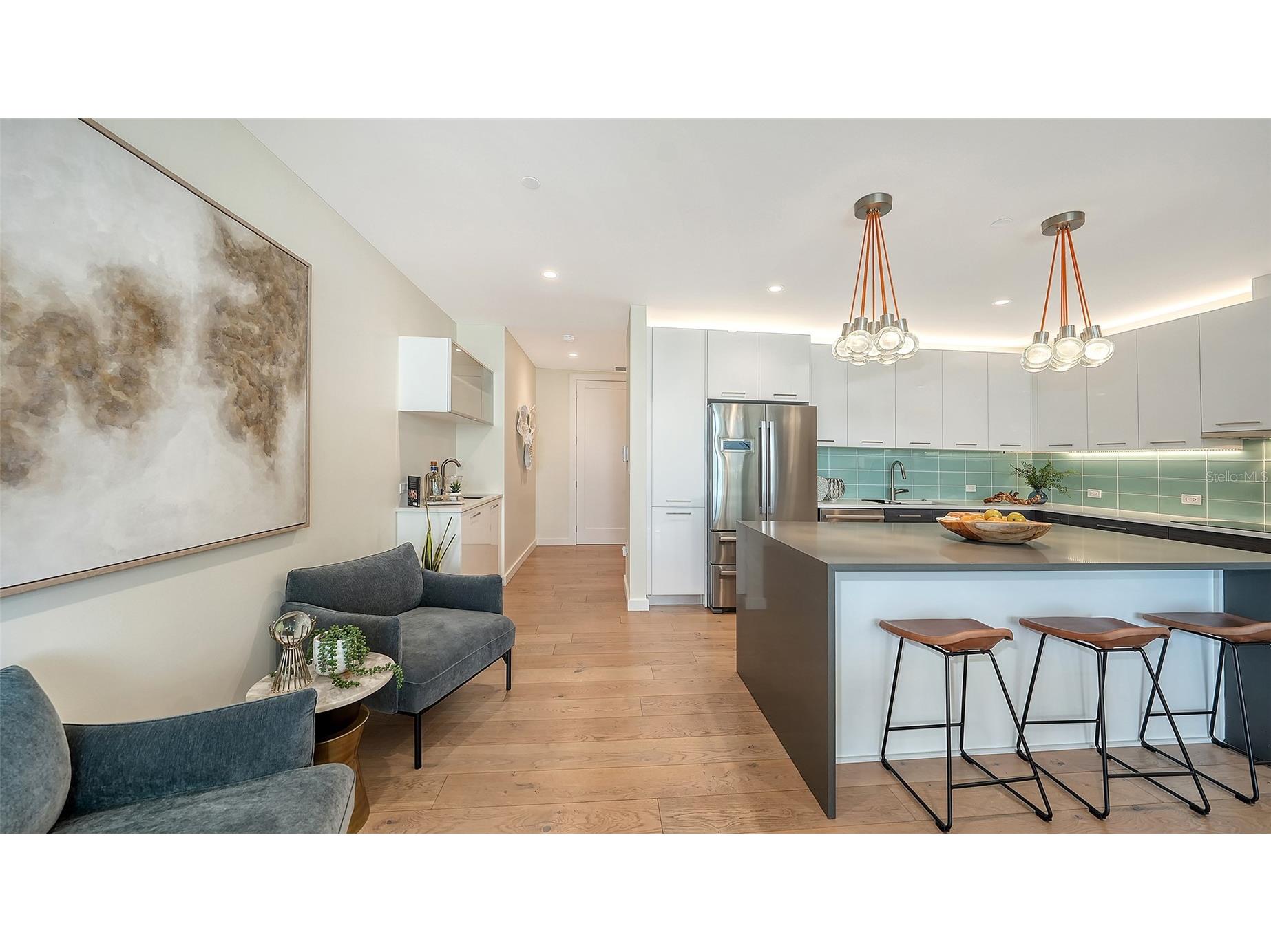 300 S Pineapple Avenue #302 Sarasota FL 34236 A4691974 image10