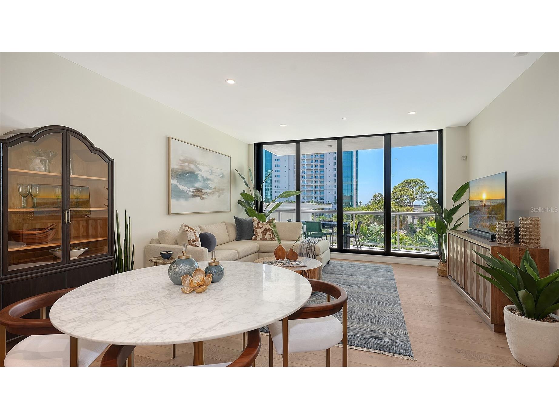 300 S Pineapple Avenue #302 Sarasota FL 34236 A4691974 image4