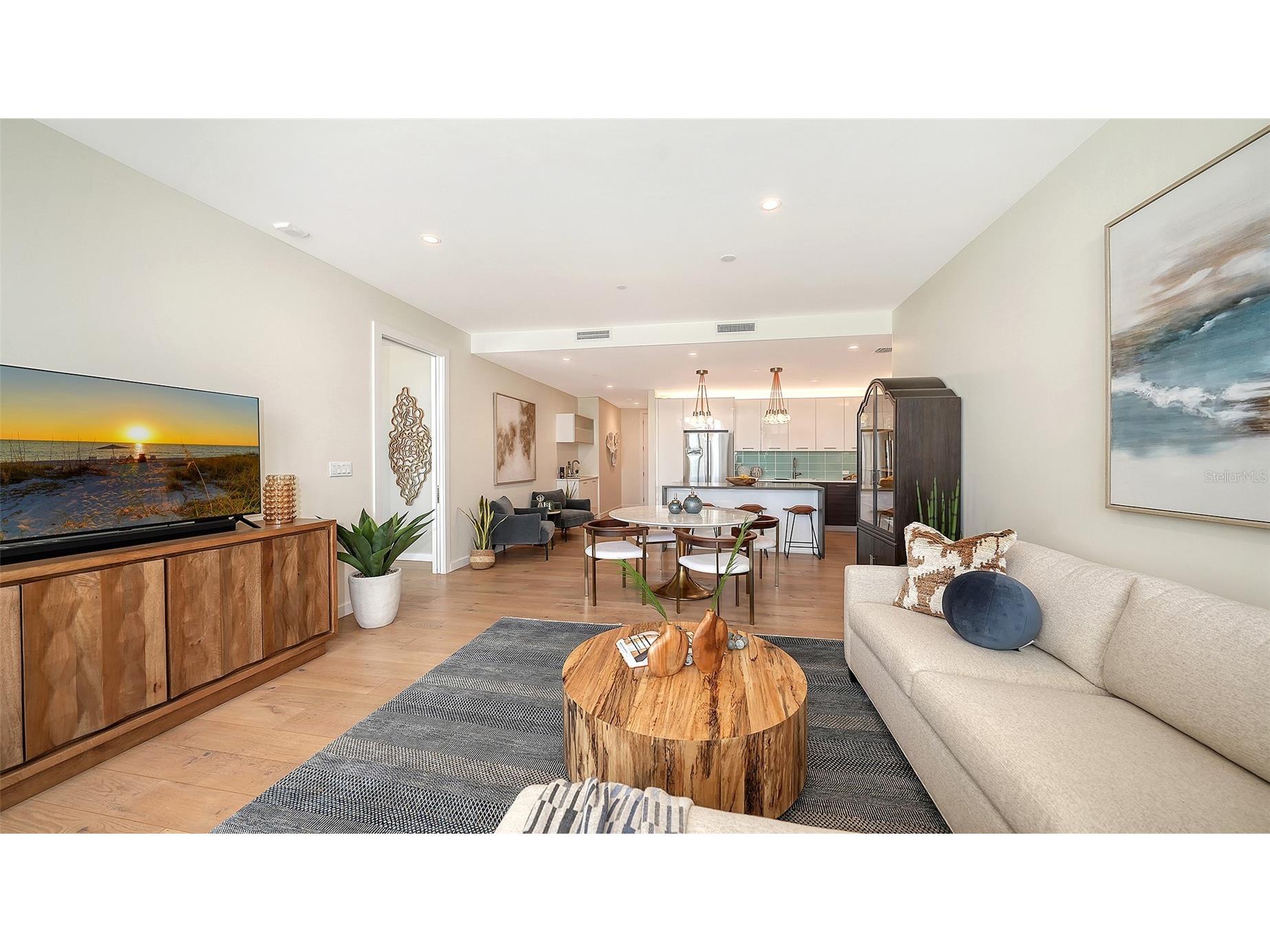 300 S Pineapple Avenue #302 Sarasota FL 34236 A4691974 image8