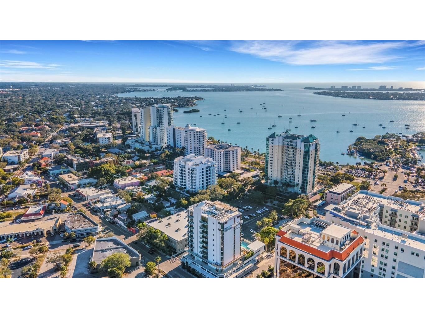 300 S Pineapple Avenue #802 Sarasota FL 34236 A4639027 image1