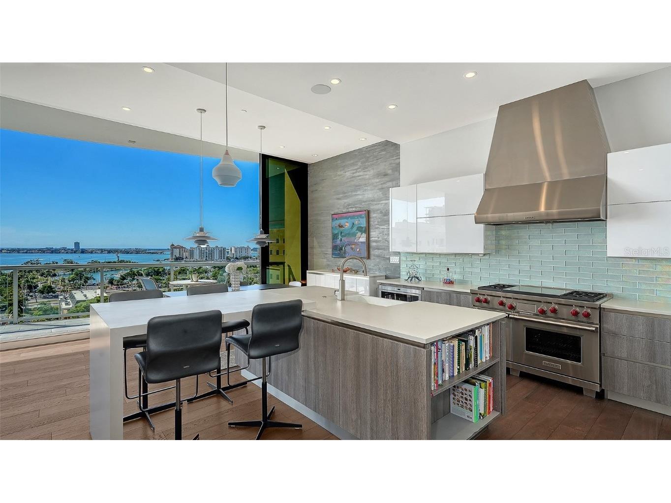 300 S Pineapple Avenue #902 Sarasota FL 34236 - SARASOTA BAY A4672560 image8