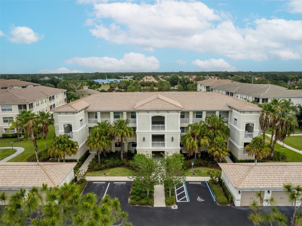 300 San Lino Circle #323 Venice FL 34292 N6126558 image1
