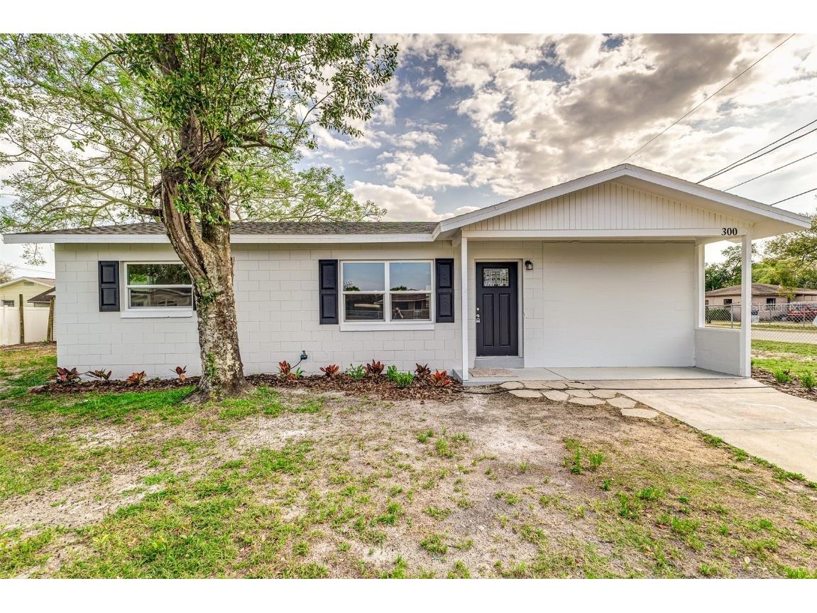 300 Senate Street Auburndale FL 33823 L4951277 image1