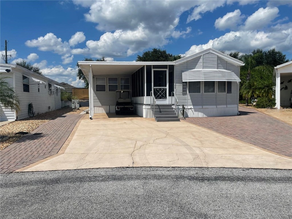 300 Sky Crest Loop Davenport FL 33837 S5099287 image1