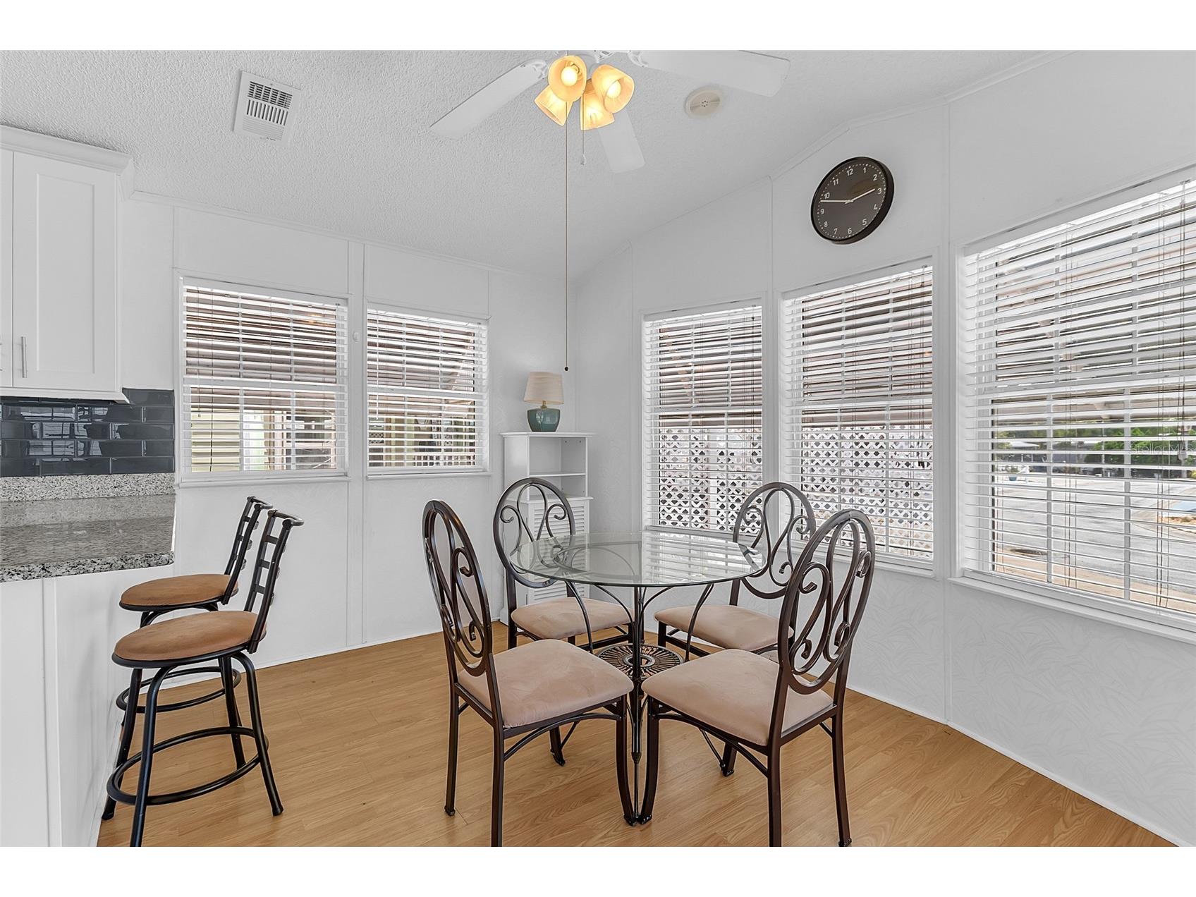300 Sky Crest Loop Davenport FL 33837 O6422361 image10