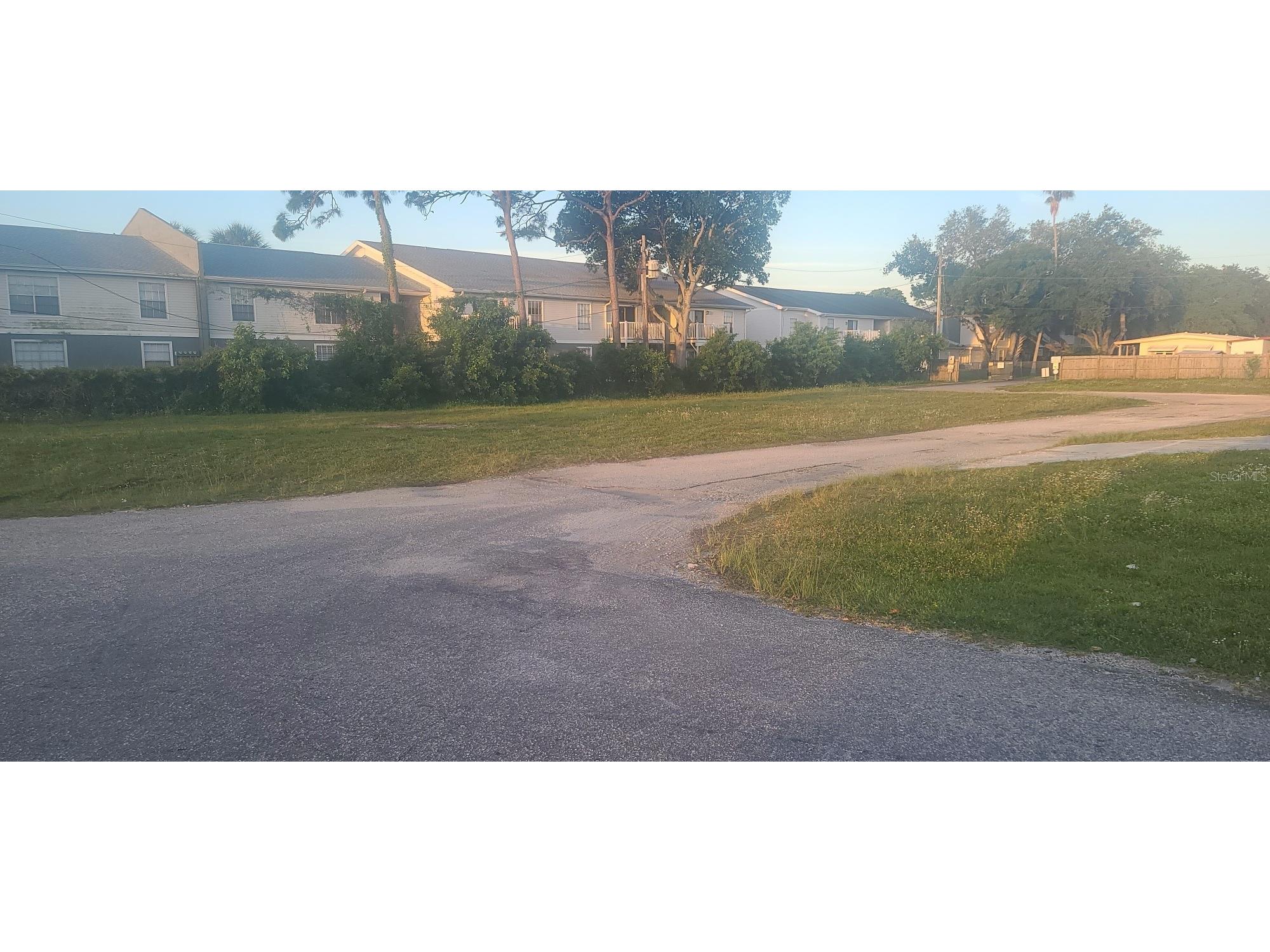 300 Starkey Road Largo FL 33771 TB8466939 image1