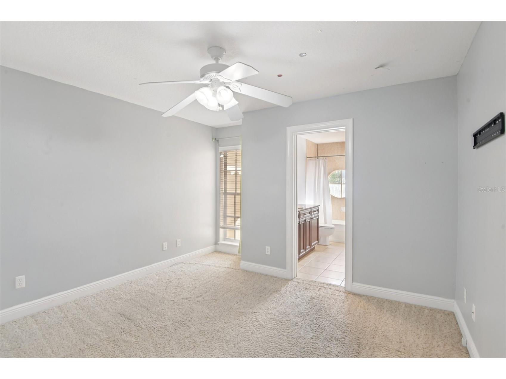 300 Valencia Circle Saint Petersburg FL 33716 TB8486971 image25