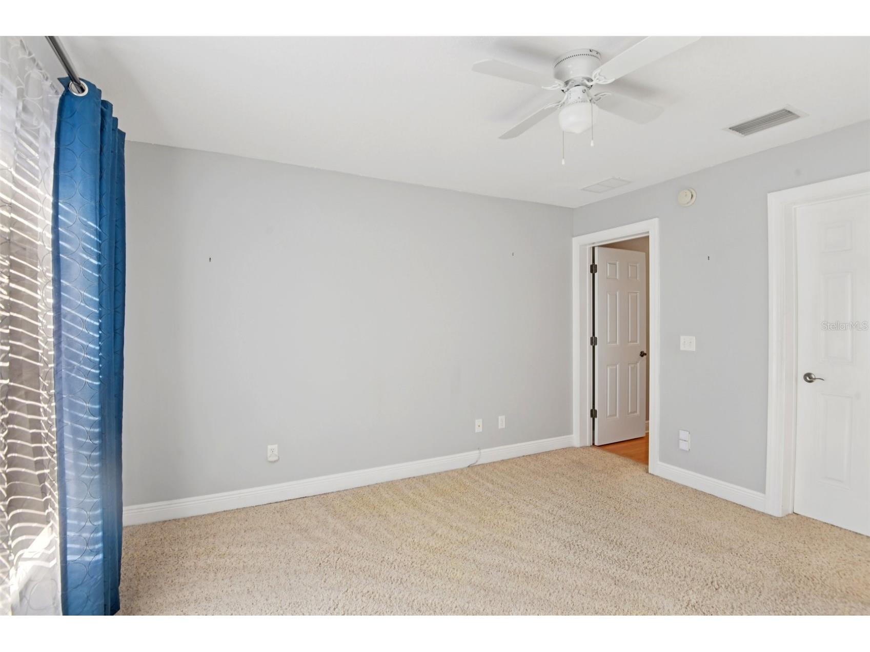 300 Valencia Circle Saint Petersburg FL 33716 TB8486971 image29