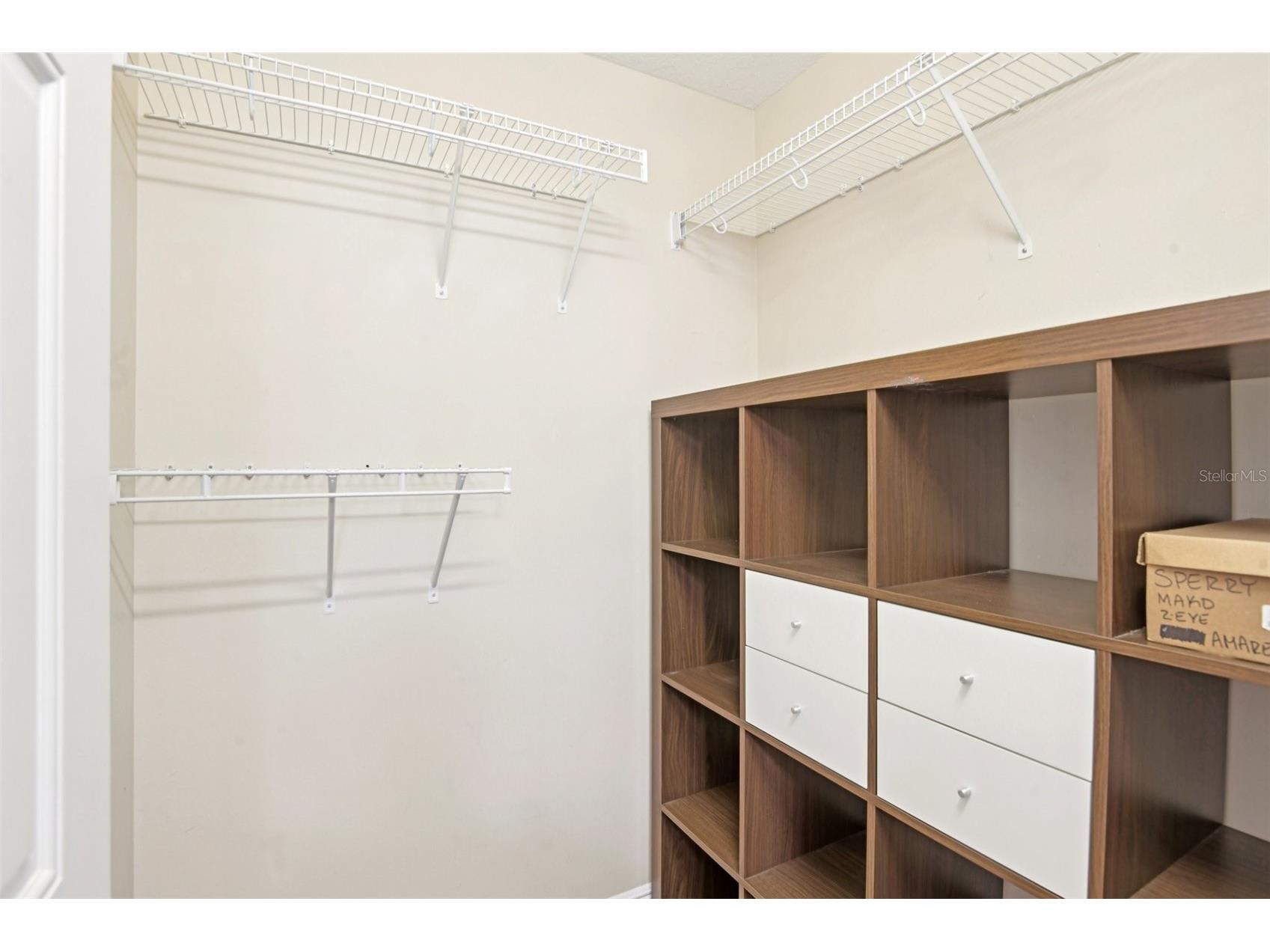 300 Valencia Circle Saint Petersburg FL 33716 TB8486971 image32