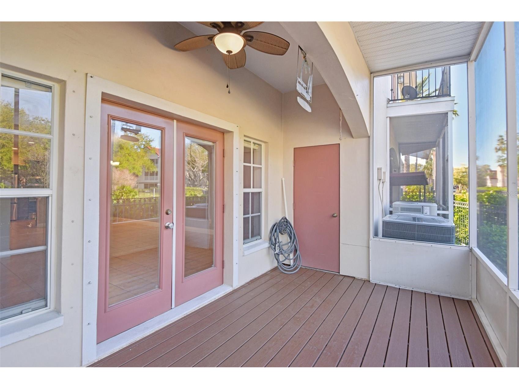 300 Valencia Circle Saint Petersburg FL 33716 TB8486971 image37