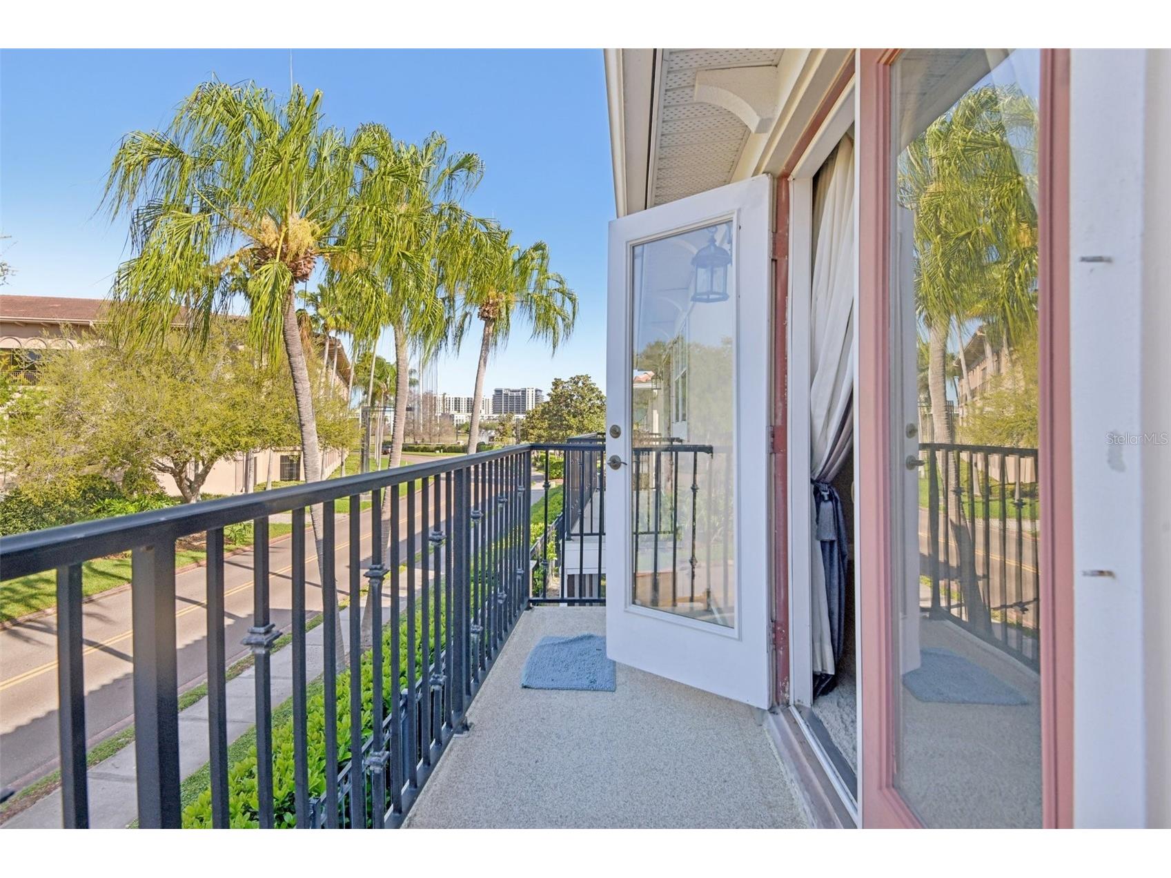 300 Valencia Circle Saint Petersburg FL 33716 TB8486971 image39