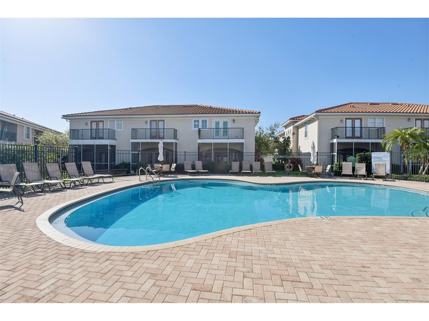 300 Valencia Circle Saint Petersburg FL 33716 TB8486971 image49