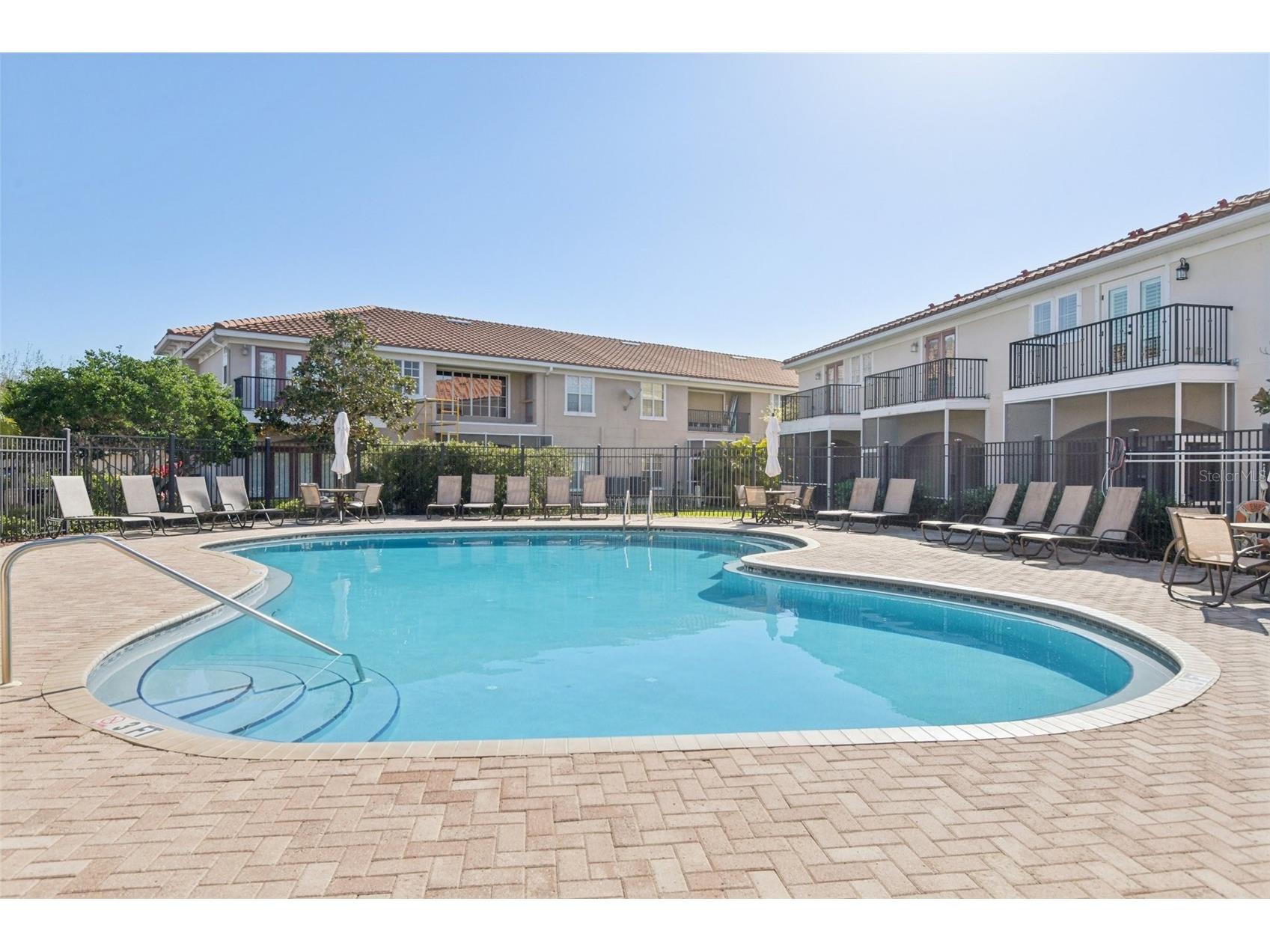 300 Valencia Circle Saint Petersburg FL 33716 TB8486971 image52