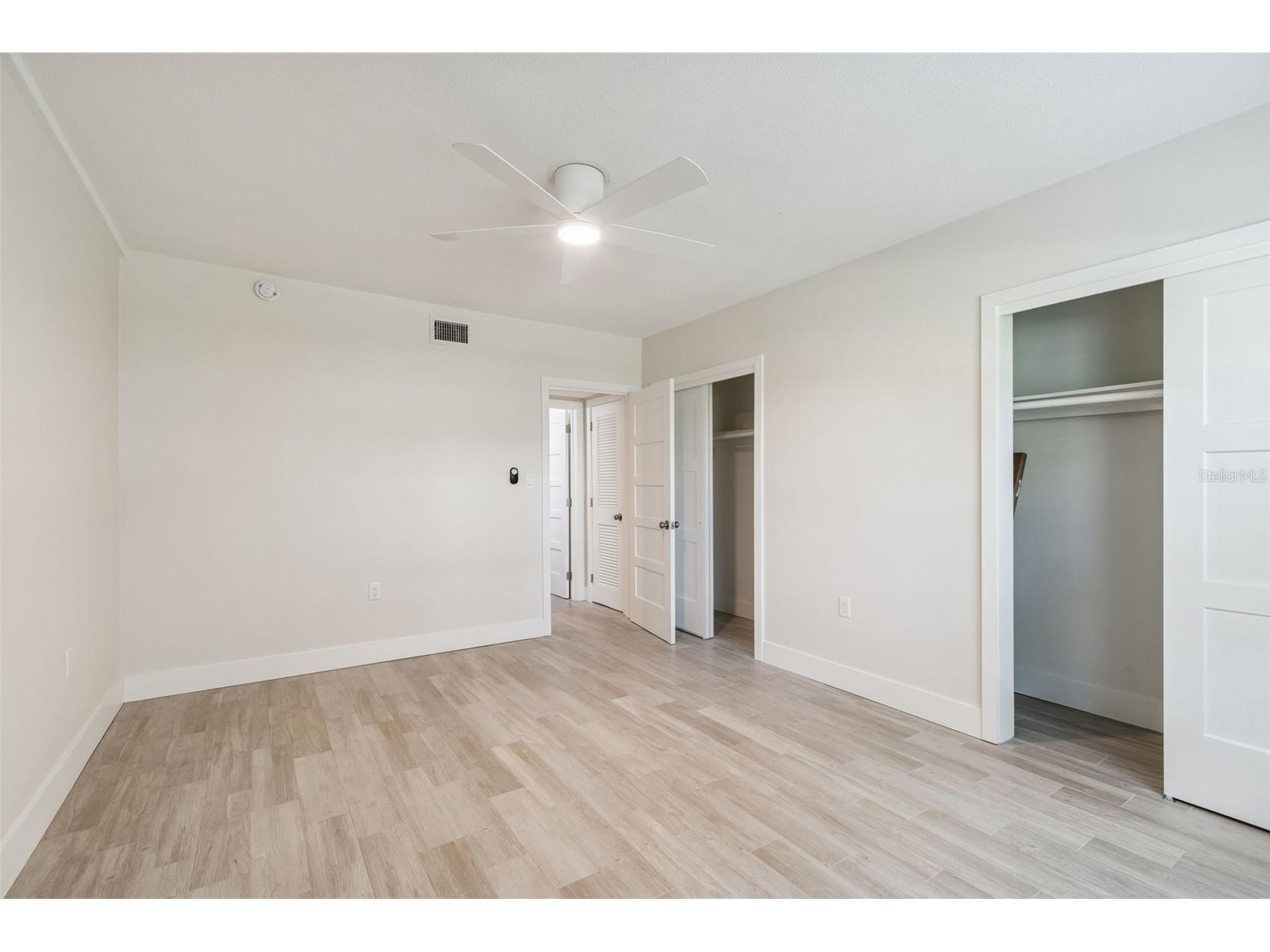 300 Venetian Drive #2 Clearwater FL 33755 TB8479455 image17