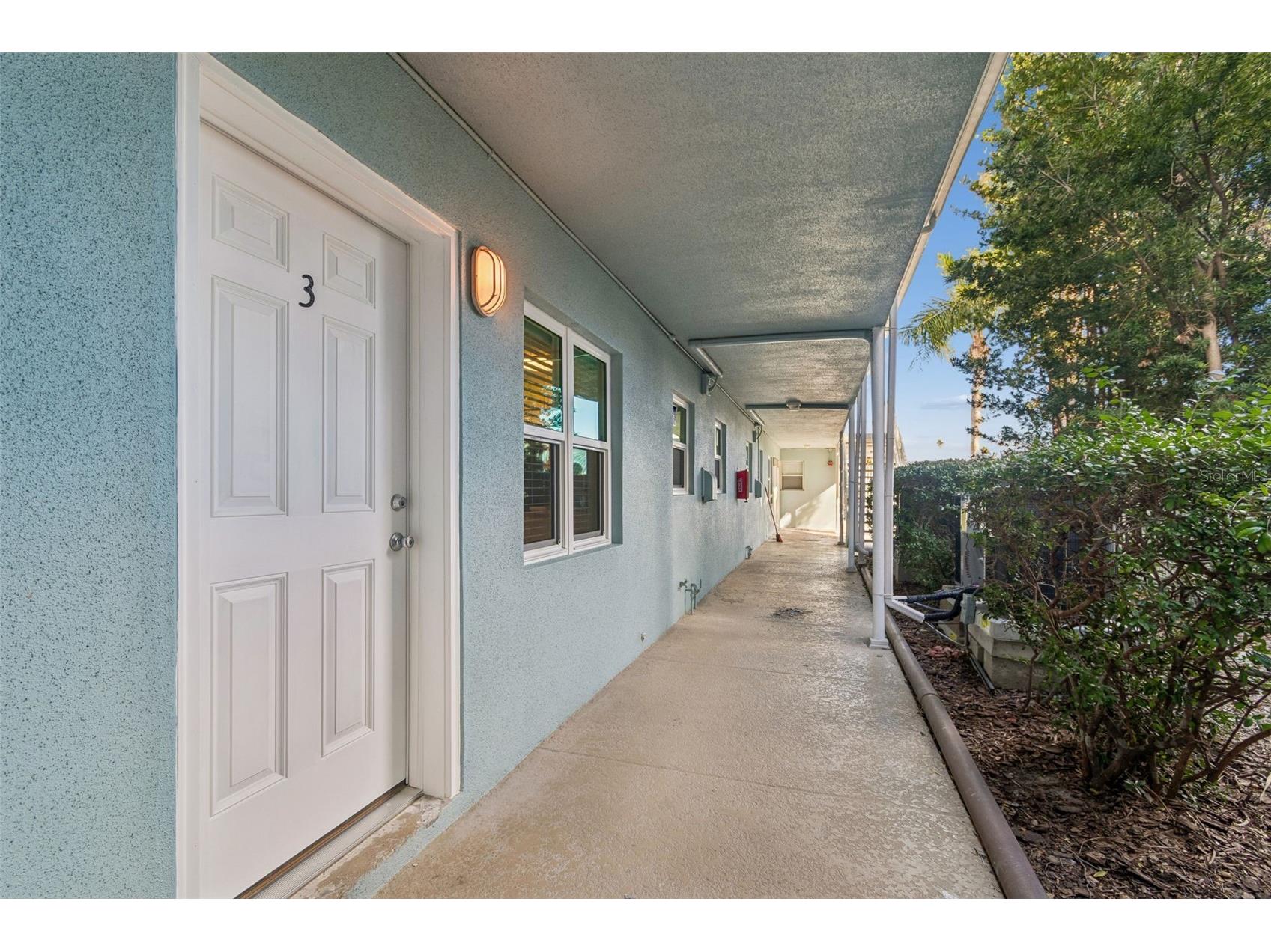 300 Venetian Drive #3 Clearwater FL 33755 TB8481506 image2