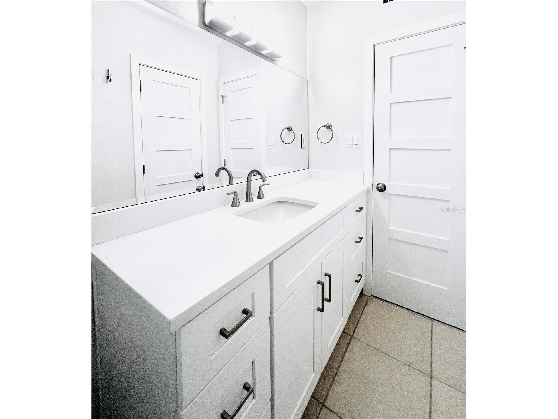 300 Venetian Drive #3 Clearwater FL 33755 TB8528500 image17