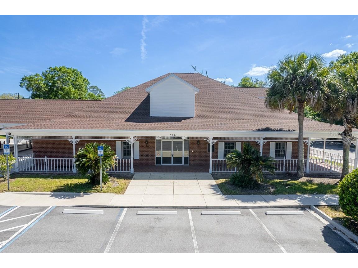 300 W Main Street Lake Butler FL 32054 GC532357 image6