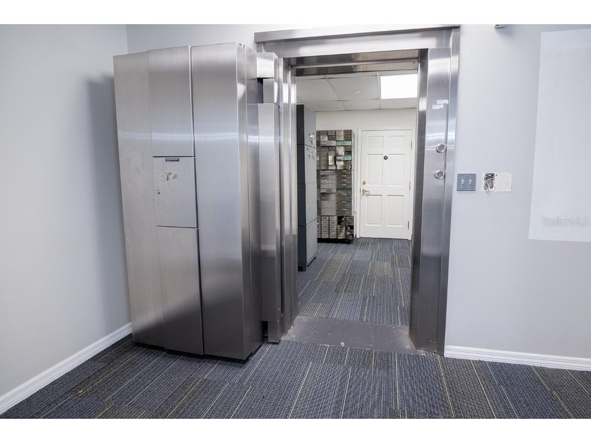 300 W Main Street Lake Butler FL 32054 GC532357 image71