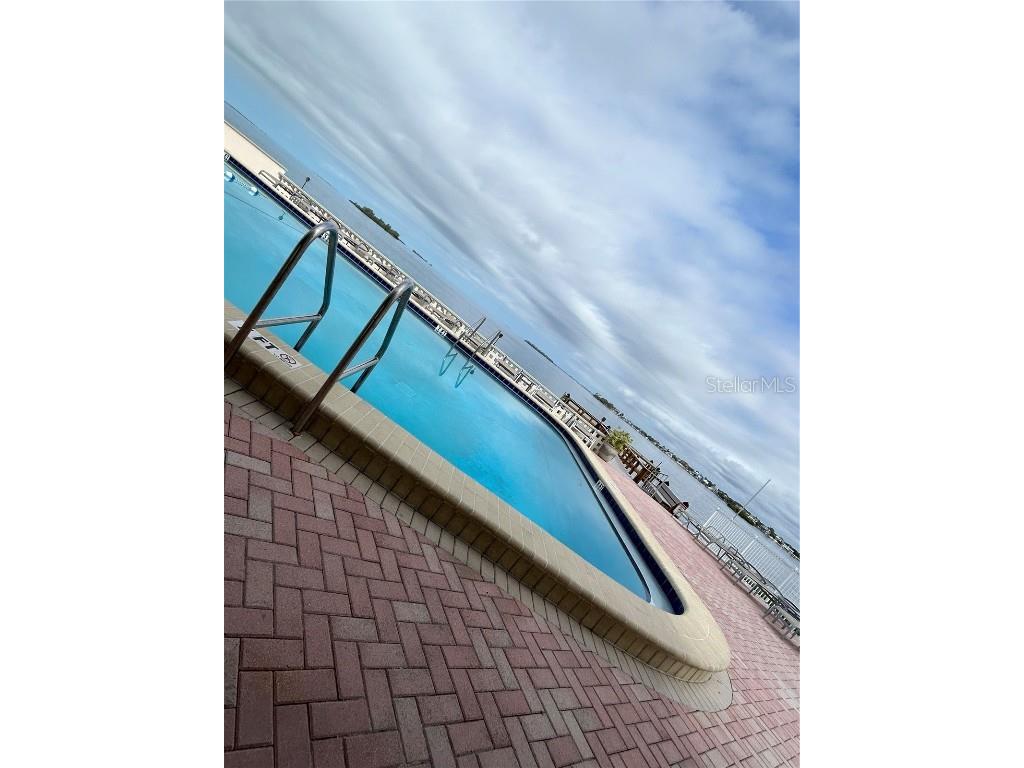 300 Woodette Drive #203 Dunedin FL 34698 - ST. JOSEPH SOUND U8242309 image9