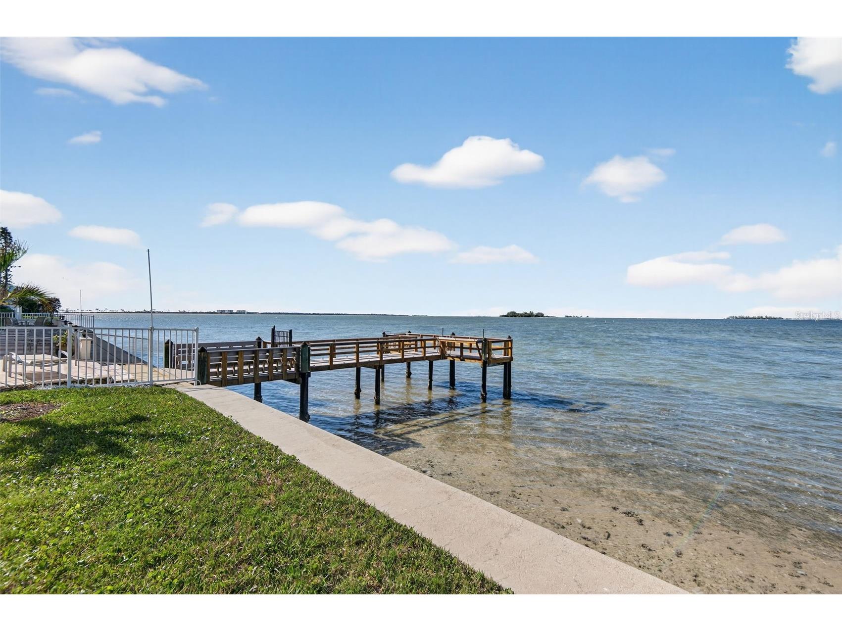 300 Woodette Drive #404B Dunedin FL 34698 TB8487965 image34