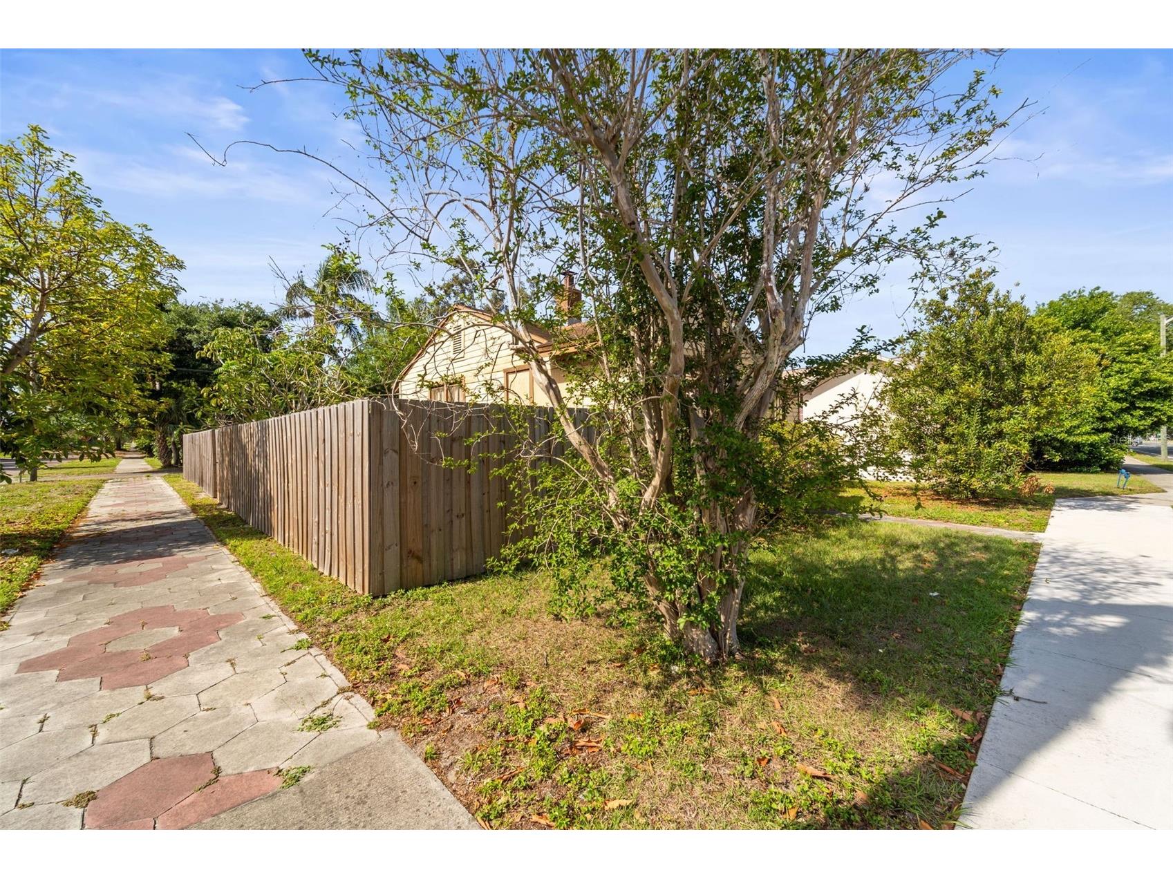3000 5th Avenue N Saint Petersburg FL 33713 TB8499665 image21