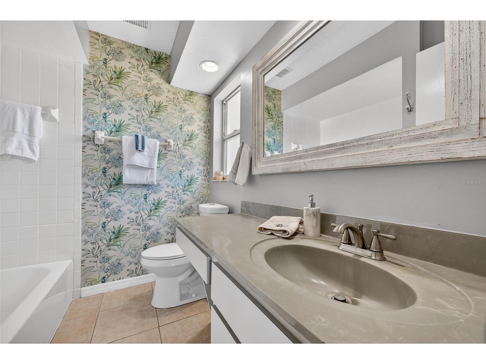 3000 Banyan Way Punta Gorda FL 33950 C7525275 image17