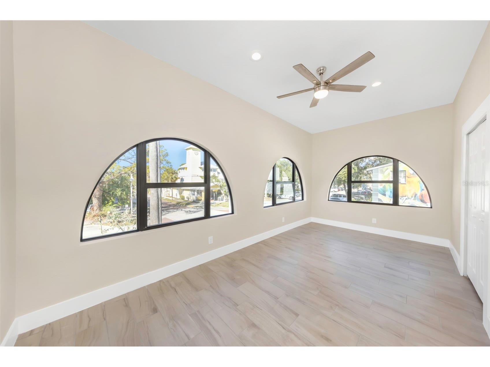 3000 Beach Boulevard S #9 Gulfport FL 33707 TB8489674 image11