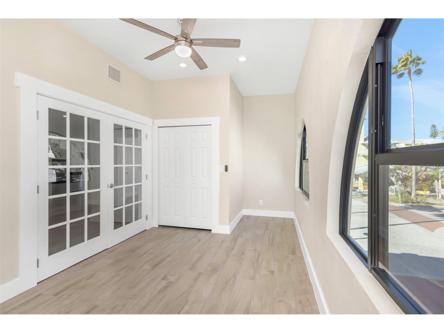 3000 Beach Boulevard S #9 Gulfport FL 33707 TB8489674 image18