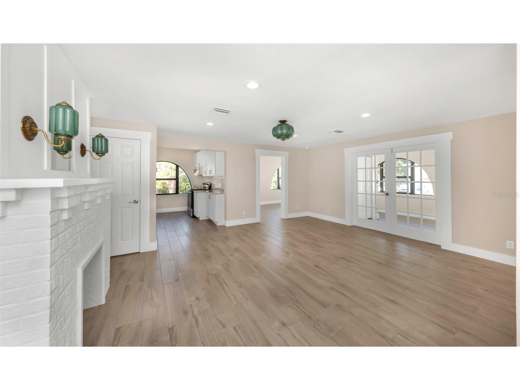 3000 Beach Boulevard S #9 Gulfport FL 33707 TB8489674 image3