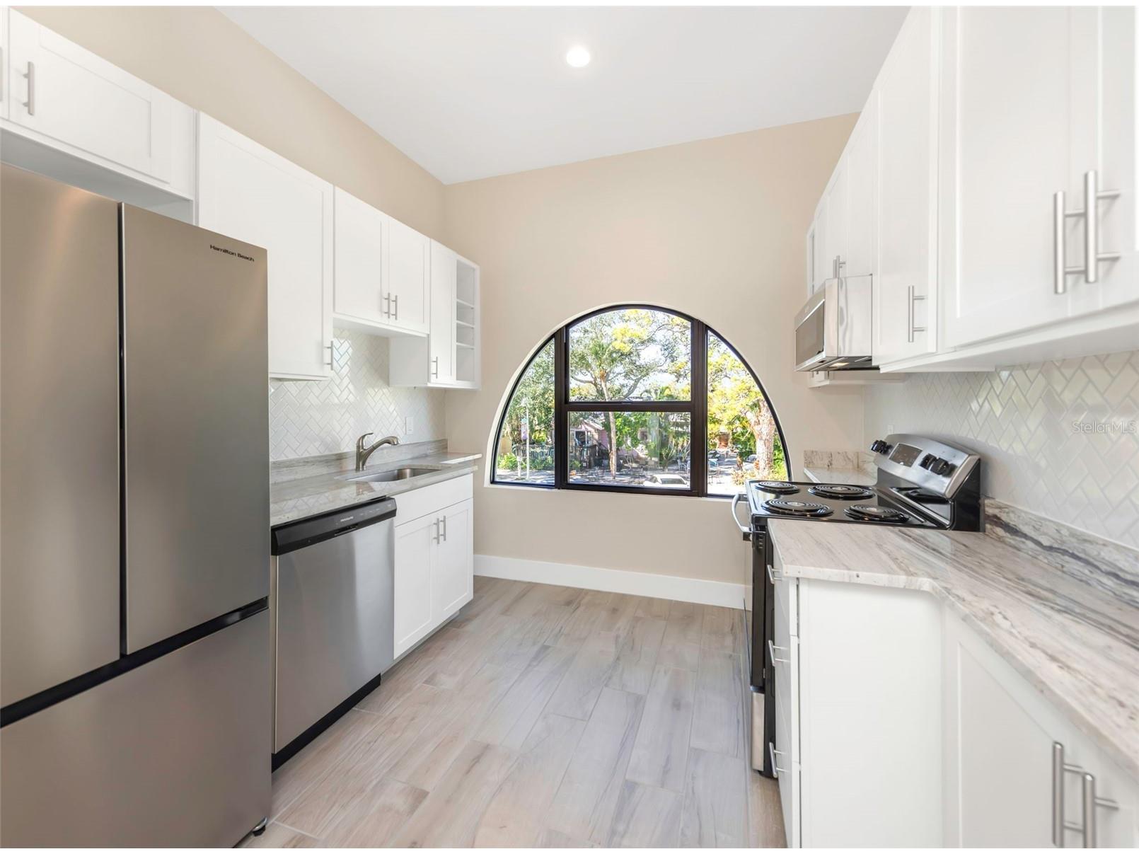 3000 Beach Boulevard S #9 Gulfport FL 33707 TB8489674 image7