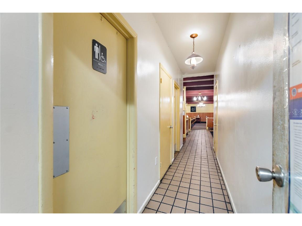 3000 Cypress Gardens Road Winter Haven FL 33884 P4932714 image8