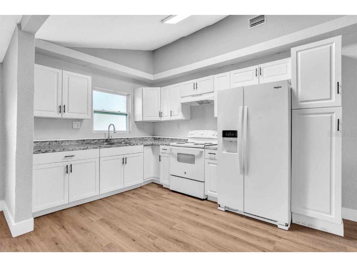 3000 E 20th Street Sanford FL 32771 O6361697 image8