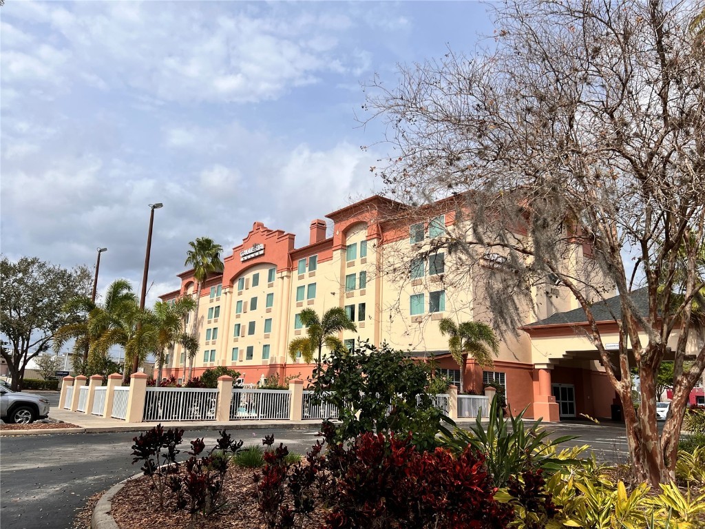 3000 Maingate Lane #212 Kissimmee FL 34747 S5137852 image1