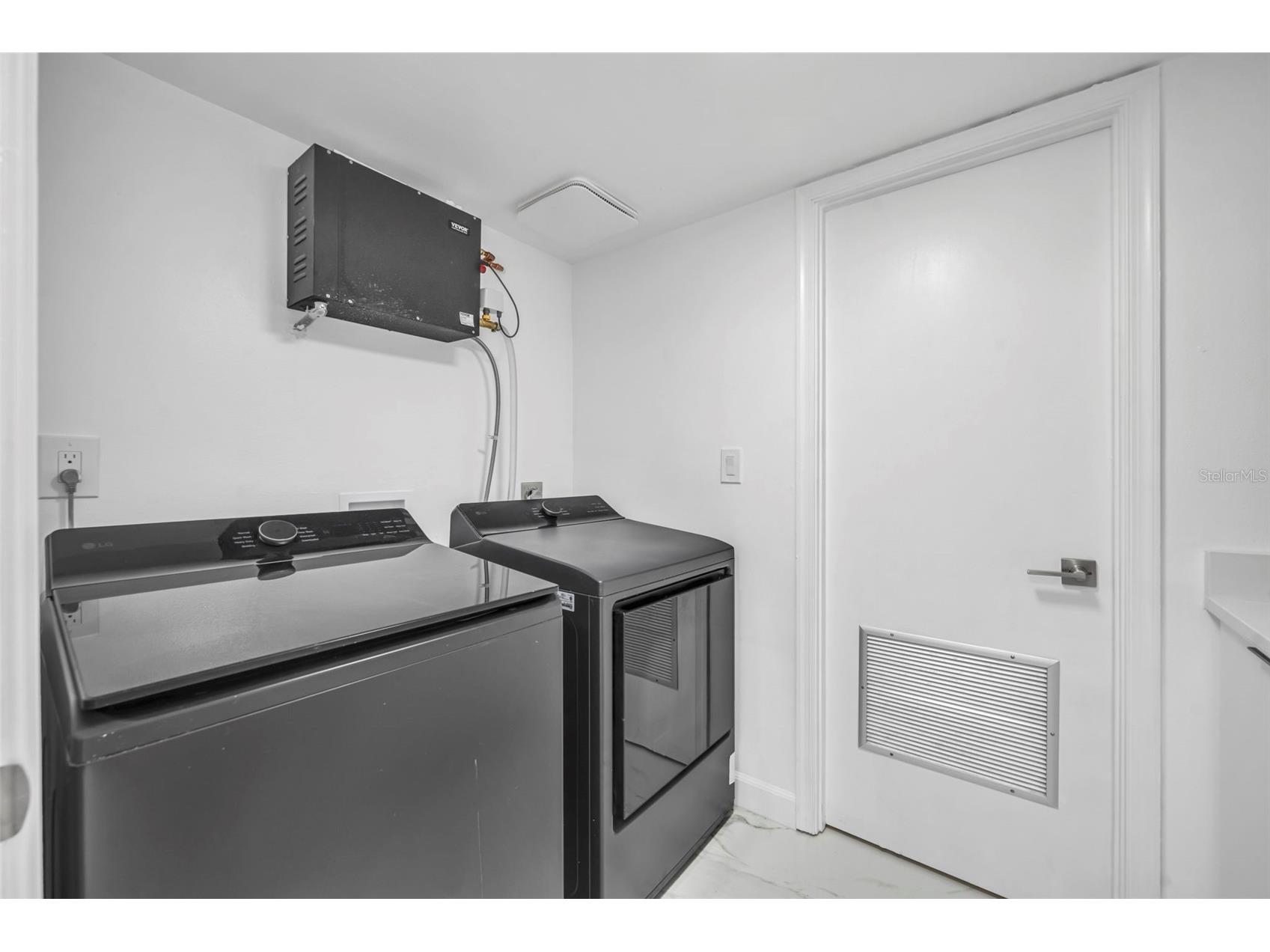 3000 N Atlantic Avenue #9 Daytona Beach FL 32118 O6414091 image49