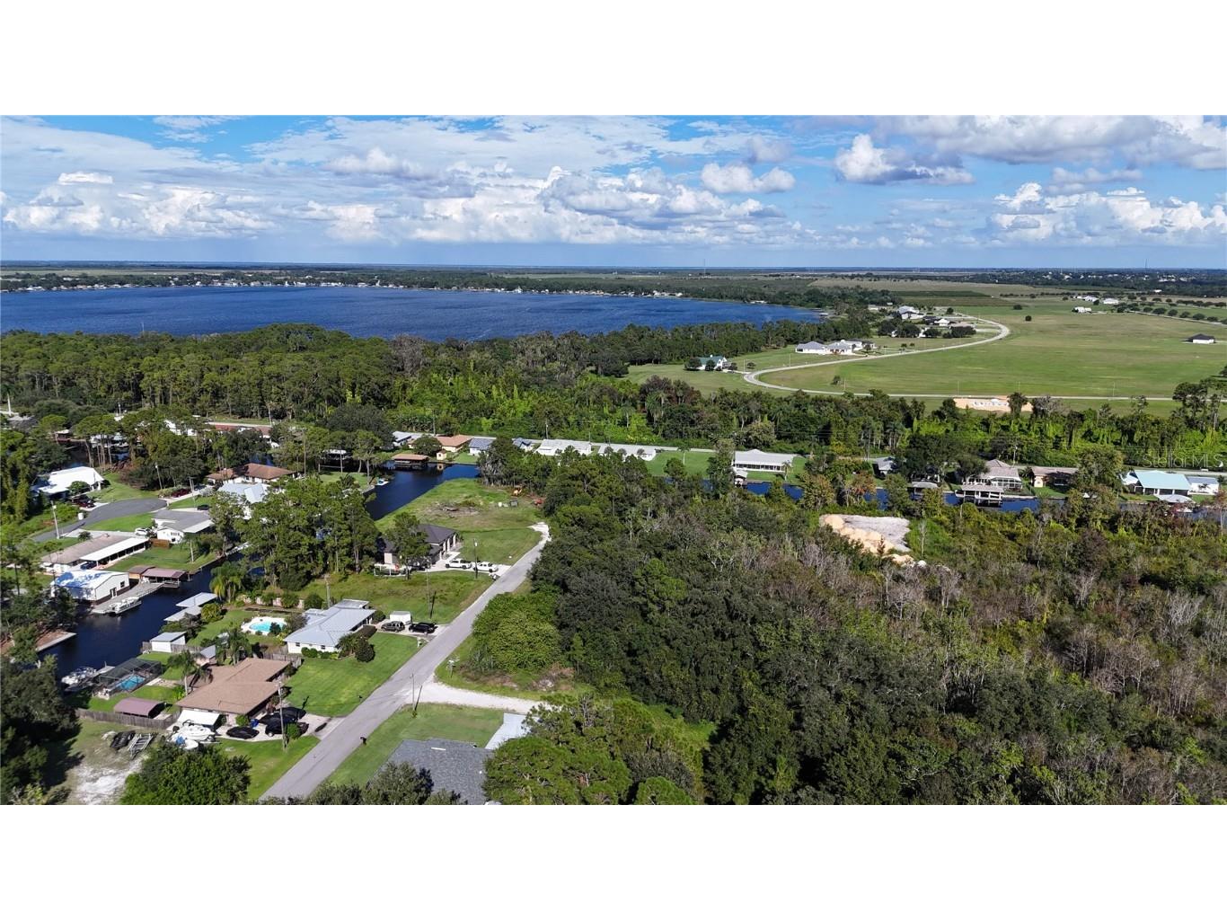 3000 Oleander Drive Lake Placid FL 33852 TB8355478 image1