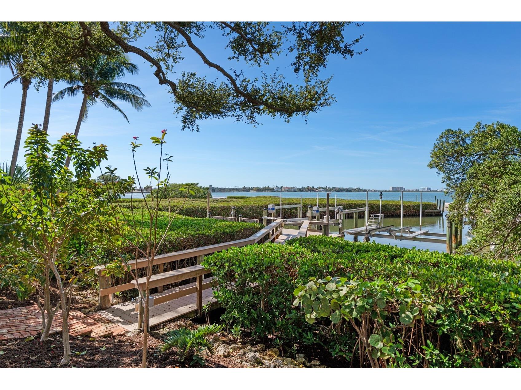 3000 Southwest Drive Sarasota FL 34239 - SARASOTA BAY A4672971 image63