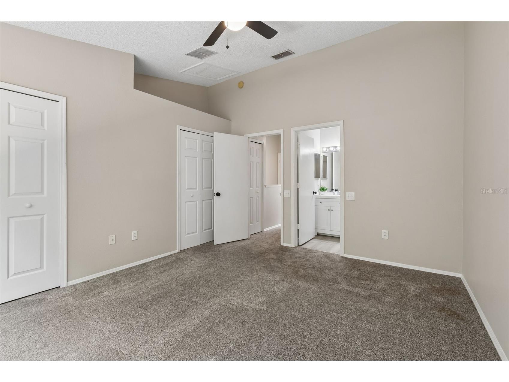 30005 Granda Hills Court Wesley Chapel FL 33543 TB8517420 image23